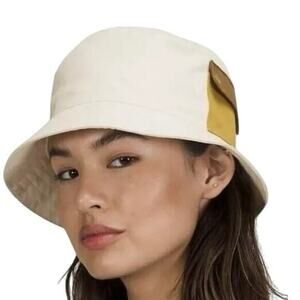 EUC Lululemon Medium Large On My Level Bucket Hat Pocket Cloche White & Gold‎